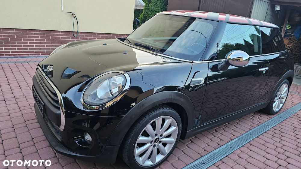 MINI ONE Standard - 12