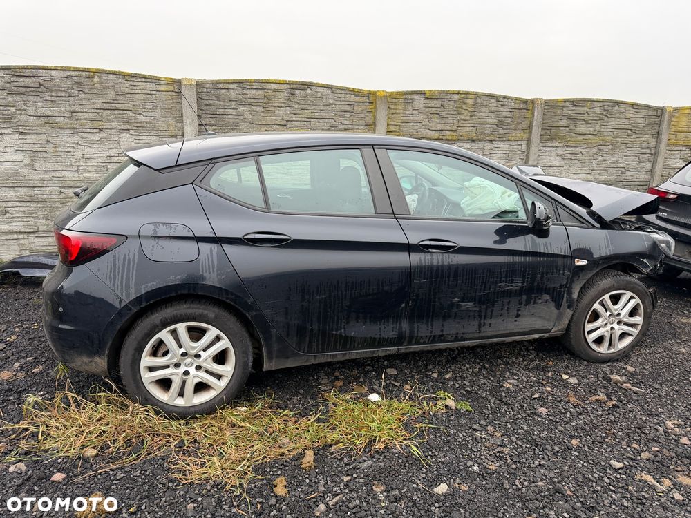 Opel Astra 1.4 Selection - 12