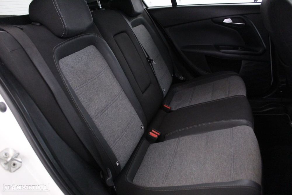 Fiat Tipo Cross 1.0 GSE T3 - 15