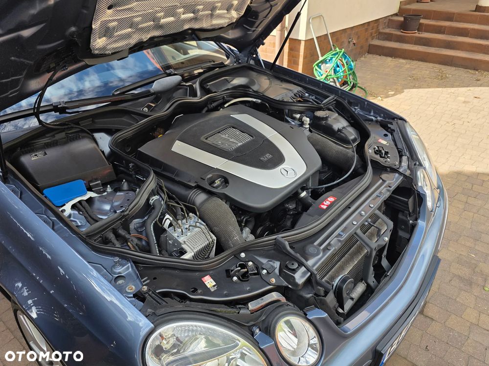 Mercedes-Benz Klasa E 280 4Matic Automatik Avantgarde - 39