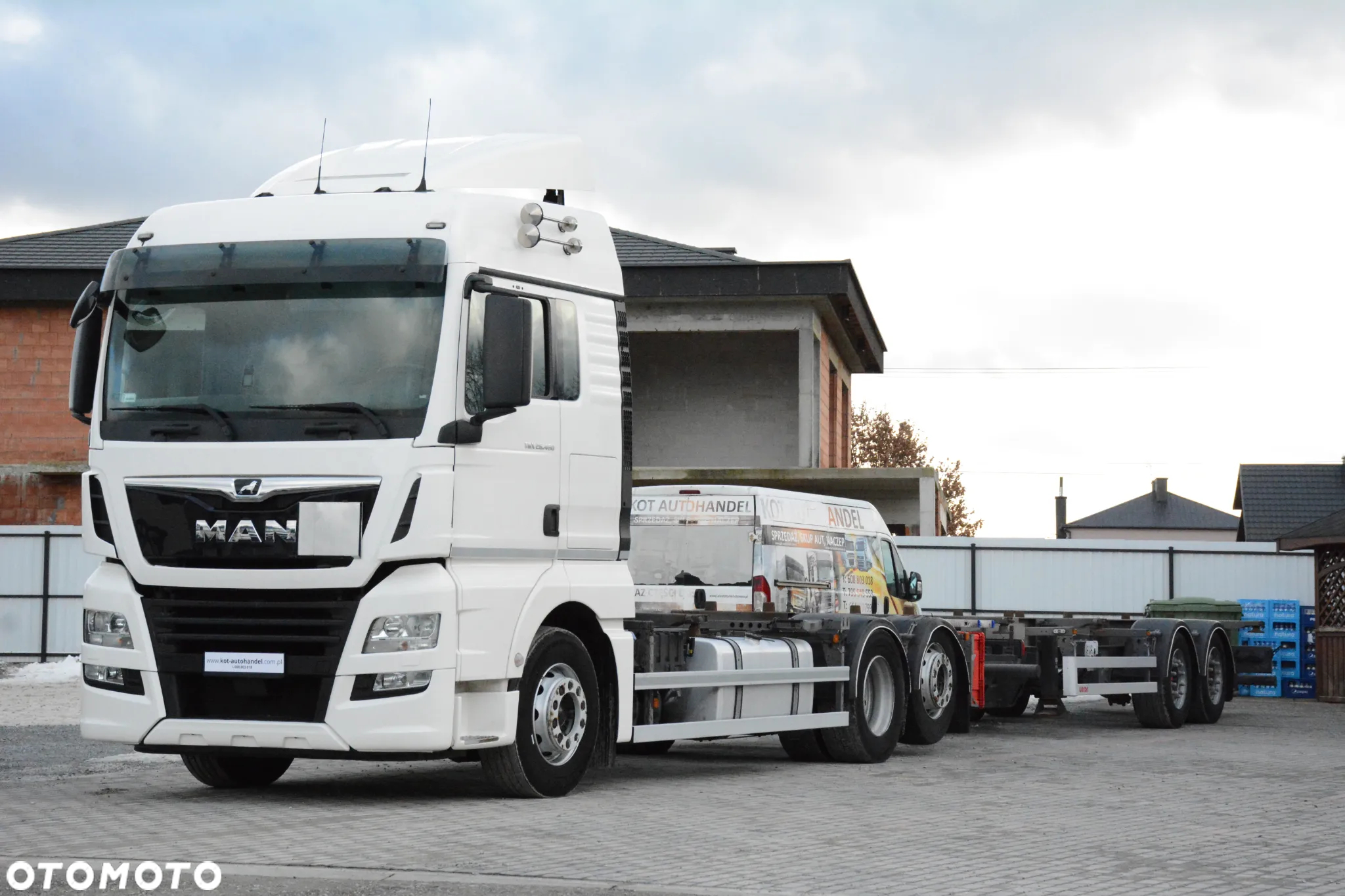 MAN TGX 26.460 + Przyczepa BDF / 2018 / 6x2 / Podkontenerowy / Najwyższa kabina - 3