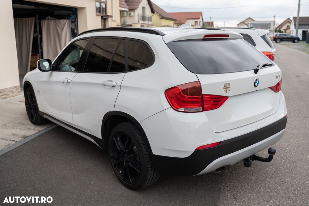 BMW X1 xDrive20d - 1