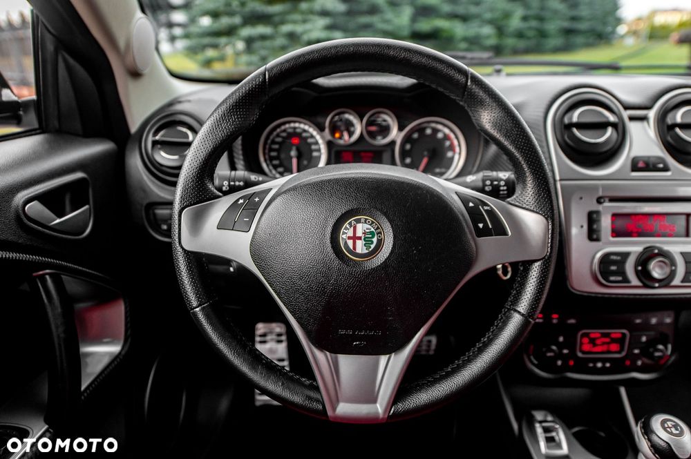 Alfa Romeo Mito - 24