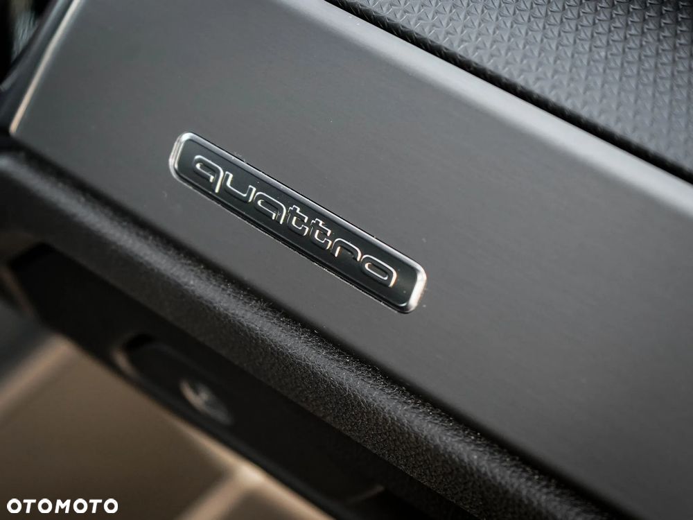 Audi Q3 40 TFSI Quattro S-Line S tronic - 27