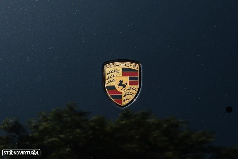 Porsche Taycan Turbo - 6