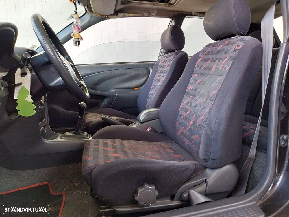 Toyota Corolla H/B 1.3 G6 - 5