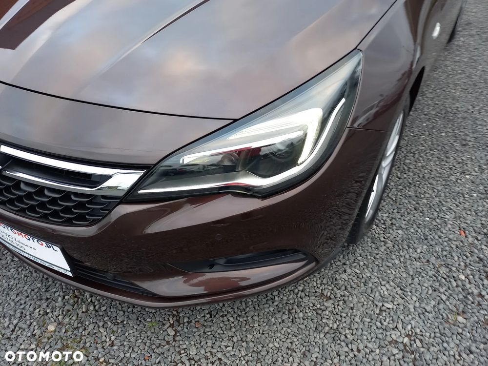 Opel Astra 1.6 D (CDTI) Dynamic - 11