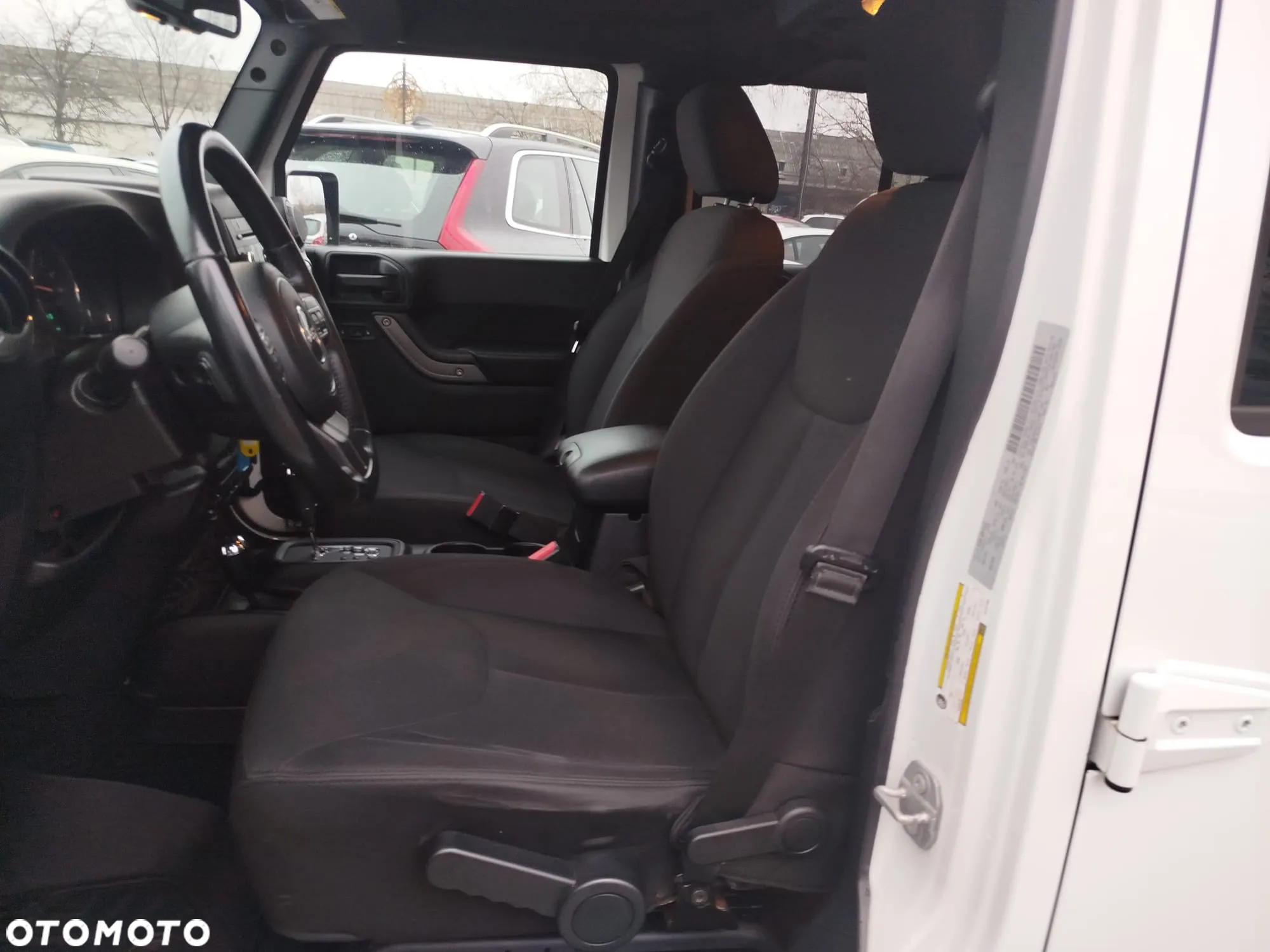 Jeep Wrangler 3.6 Unlim Sahara - 22