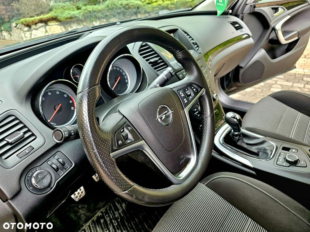 Opel Insignia - 9
