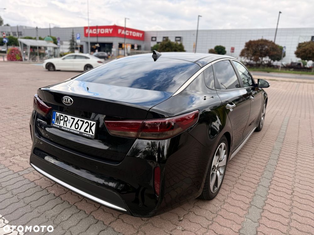 Kia Optima - 4