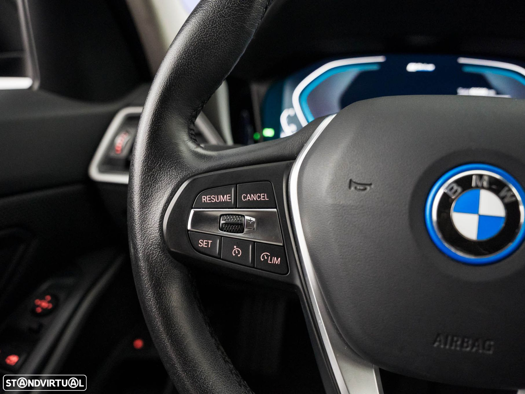 BMW 330 e Touring Line Sport Auto - 22