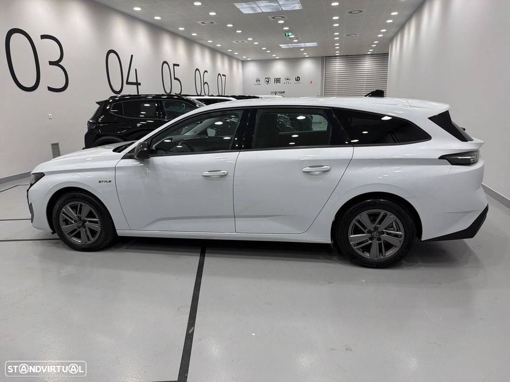 Peugeot 308 1.5 BlueHDi Style EAT8 - 4