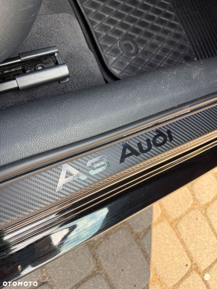 Audi A3 Limousine 30 TDI design - 13
