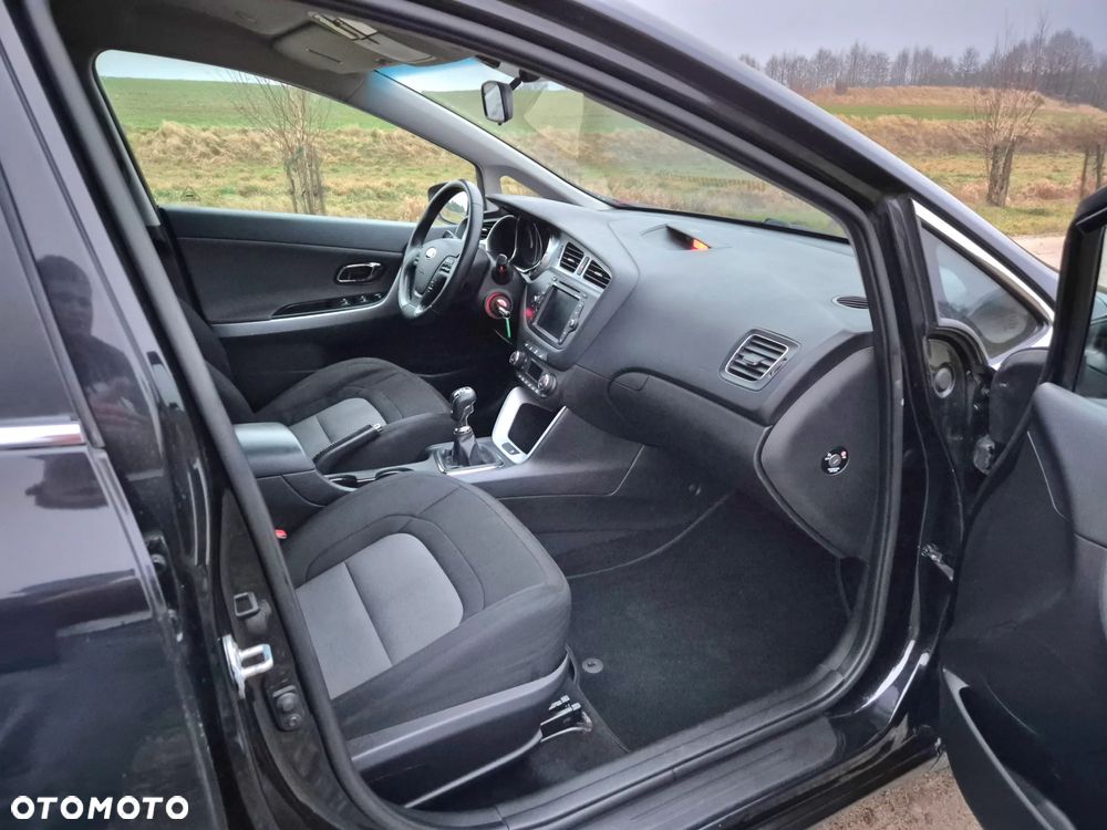 Kia Ceed 1.6 GDI Edition 7 - 14