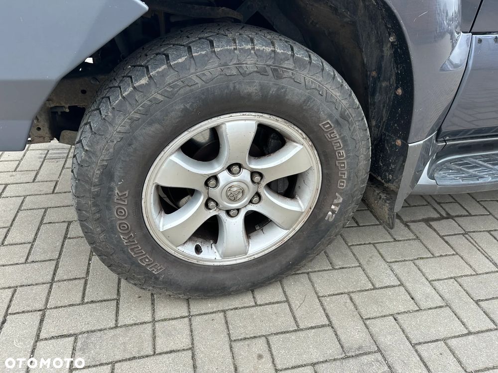 Toyota Land Cruiser - 29