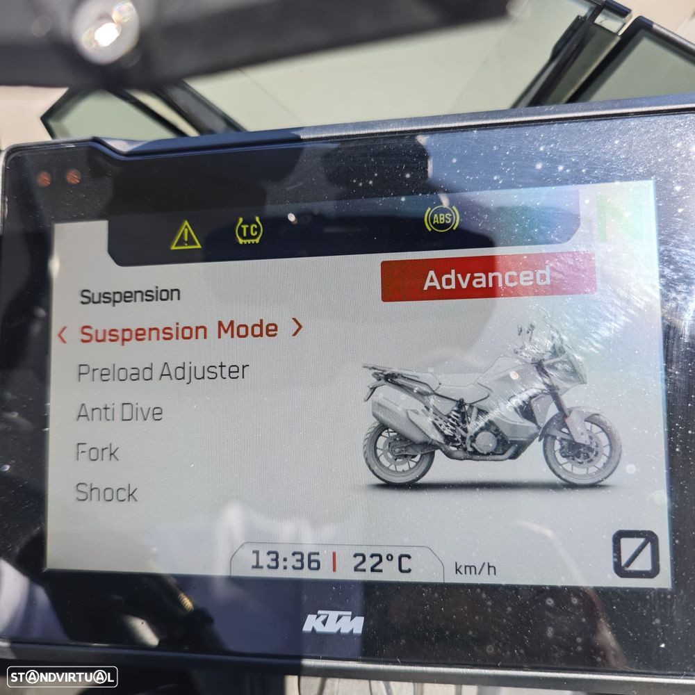 KTM 1290 Super Adventure S - 14