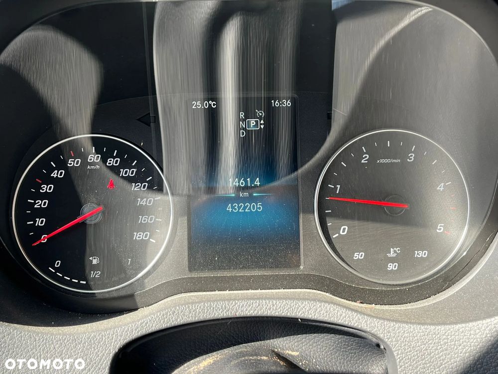 Mercedes-Benz SPRINTER - 5