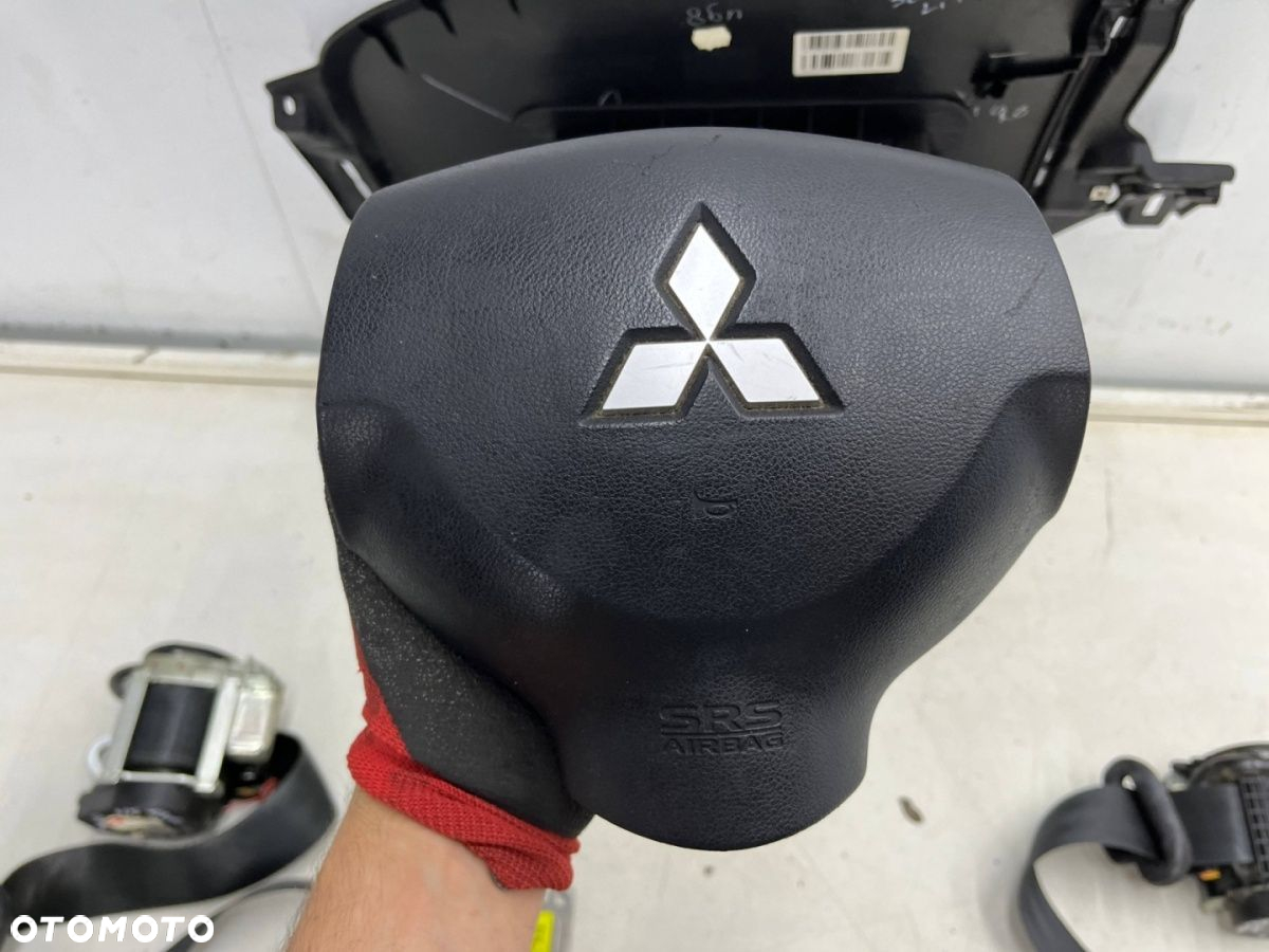 Airbag Mitsubishi Colt 6 VI Z30 08-12r. LIFT 3d 3Drzwi pasy bezpieczeństwa poduszki powietrzne KPL - 5