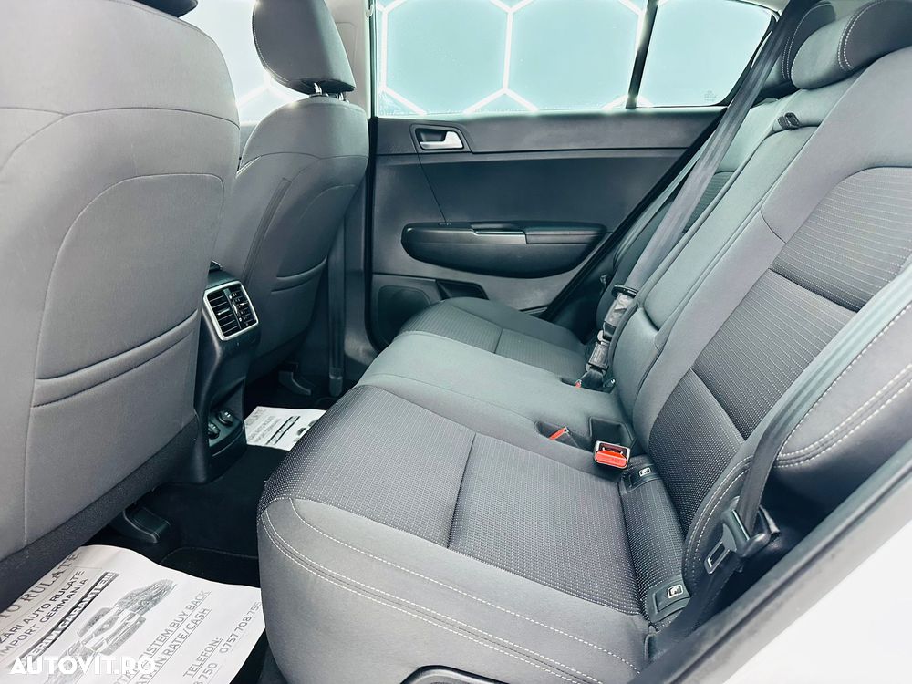 Kia Sportage 1.6 GDI 2WD DREAM-TEAM EDITION - 14