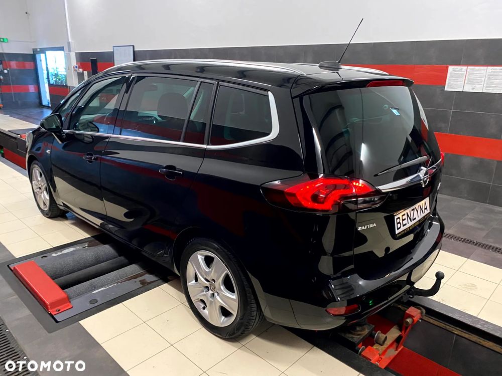 Opel Zafira 1.4 T Cosmo EcoFLEX S&S - 13