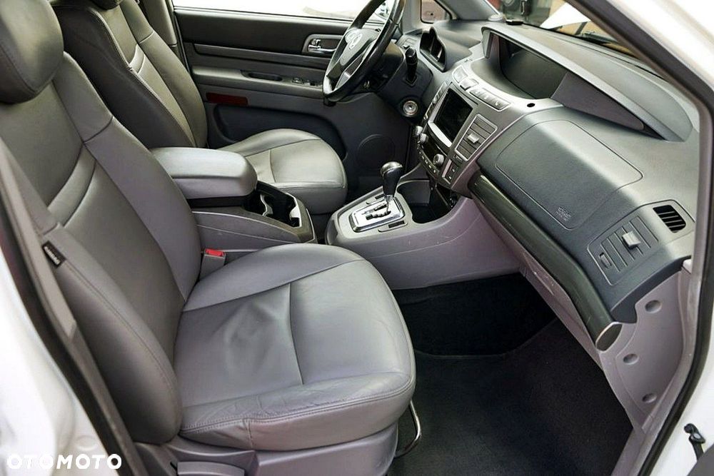 SsangYong/KGM Rodius - 18