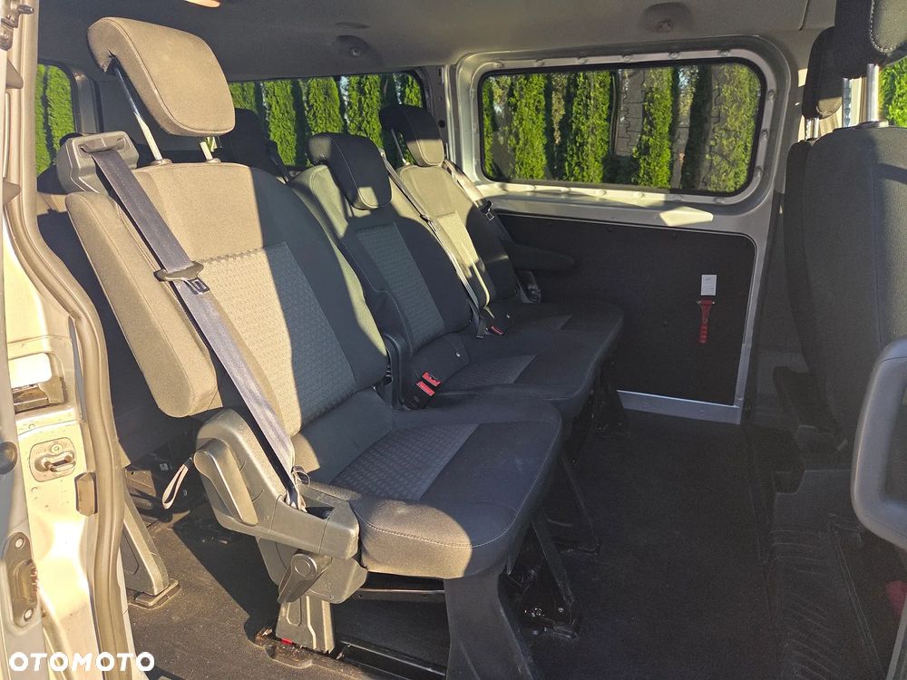 Ford Transit Custom - 13
