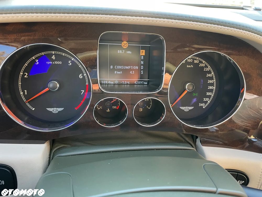 Bentley Continental GT - 13