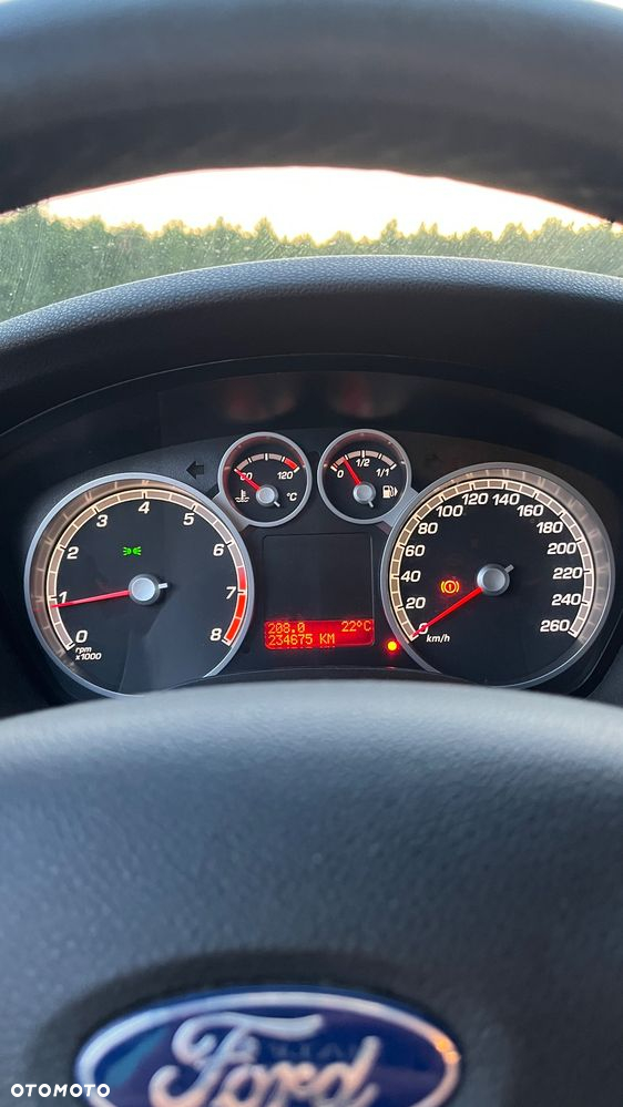 Ford Focus 2.5 ST - 13