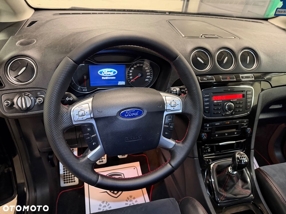 Ford S-Max 2.0 TDCi Titanium - 14