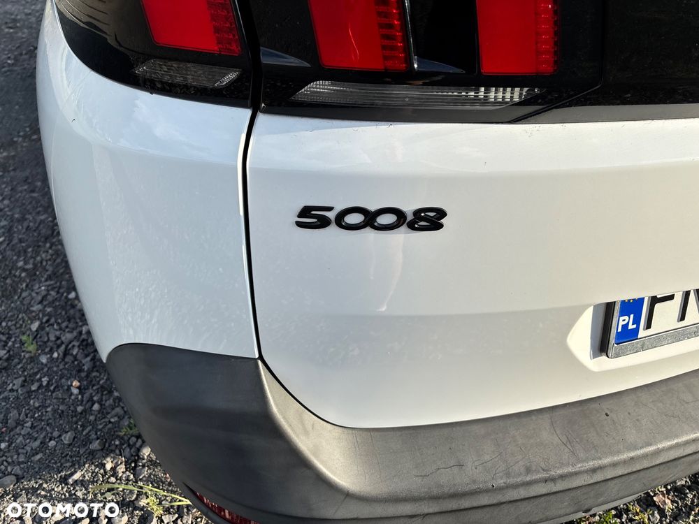 Peugeot 5008 - 16