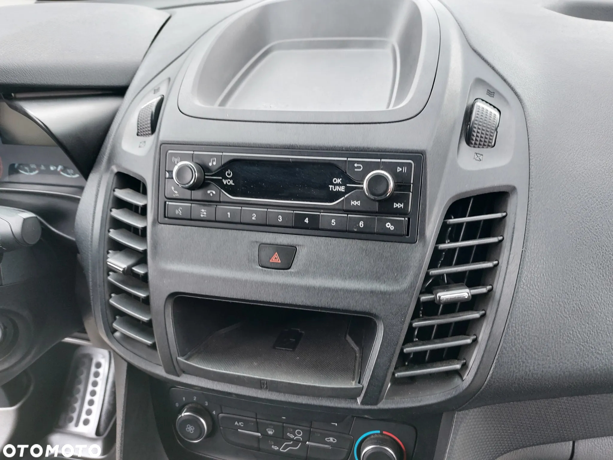 Ford Transit Connect 220 L1 Trend - 31