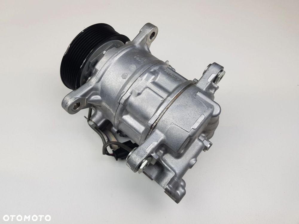 Kompresor Sprężarka klimatyzacji BMW X3 G01 X4 G02 G20 G22 7948805 - 5