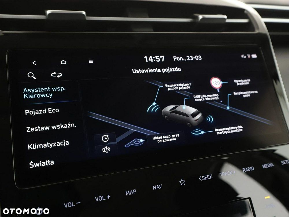 Hyundai Tucson 1.6 T-GDi HEV Smart 2WD - 27