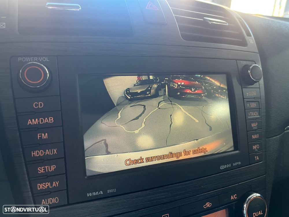 Toyota Avensis SW 2.0 D-4D Exclusive +Pele+GPS - 18