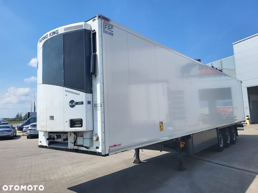 Schmitz Cargobull ThermoKing SLXi300; DOST; Uchwyty promowe, Paleciara - 1