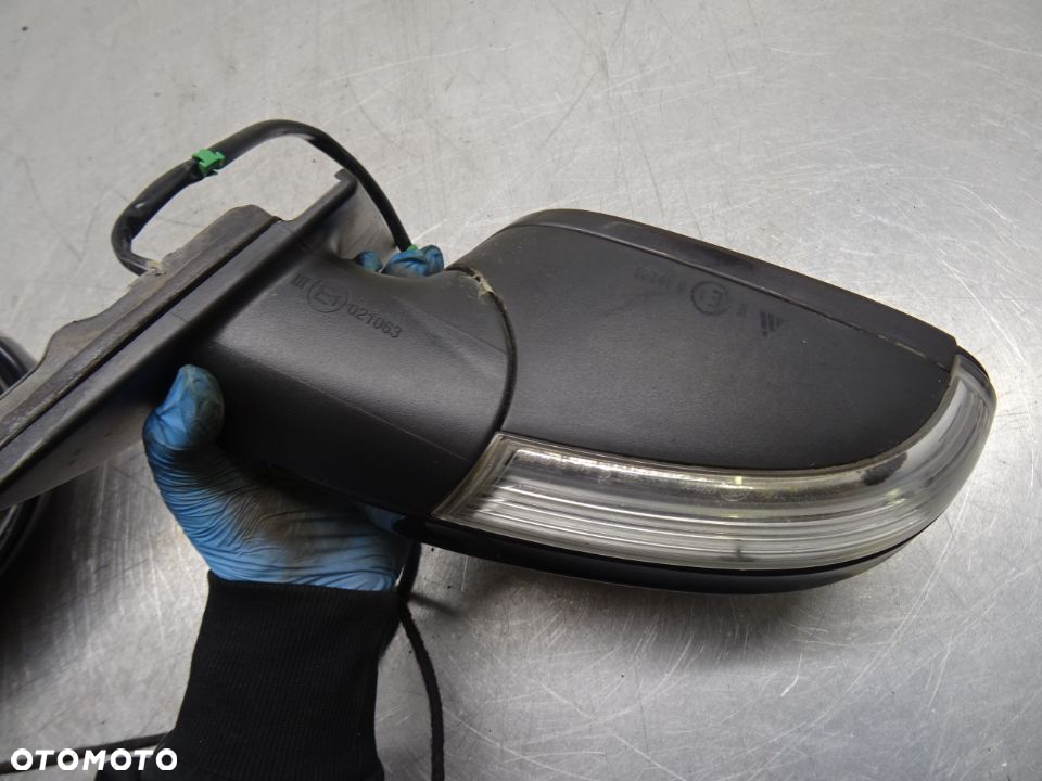 VW PASSAT B6 2.0 TDI LUSTERKO ZEWNĘTRZNE 6 PIN PRAWE - 12