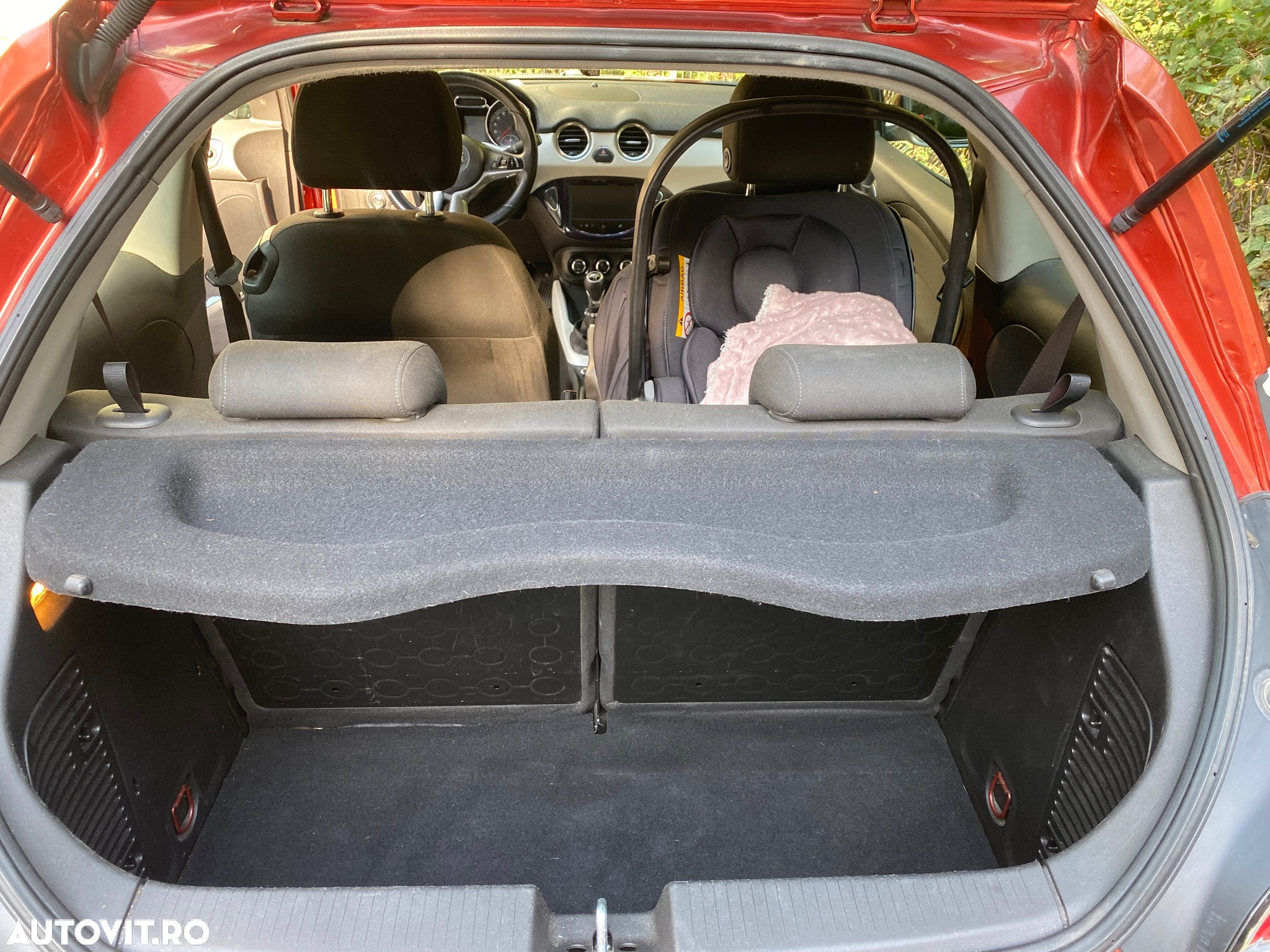 Opel Adam 1.2 - 9