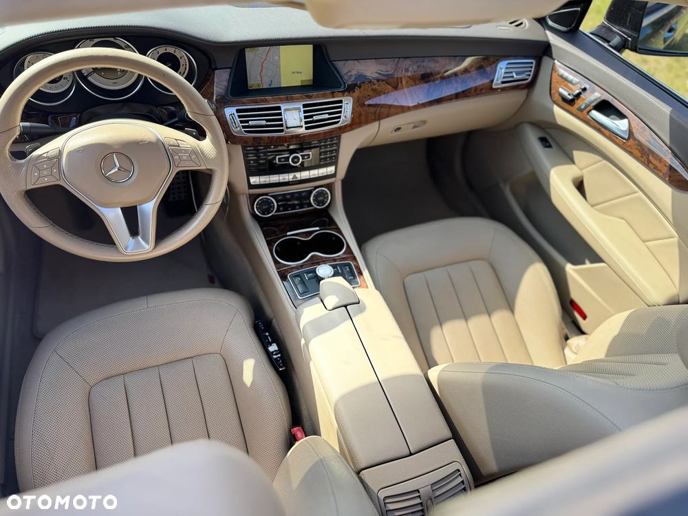 Mercedes-Benz CLS 500 4Matic BlueEFFICIENCY 7G-TRONIC - 15