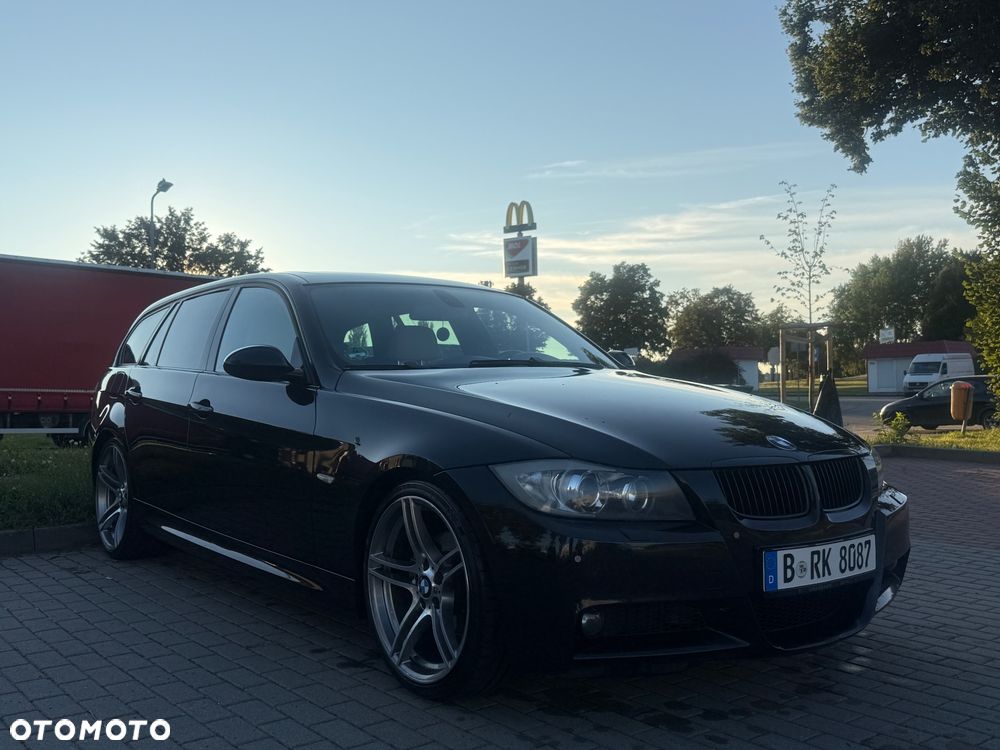 BMW Seria 3 320i - 7