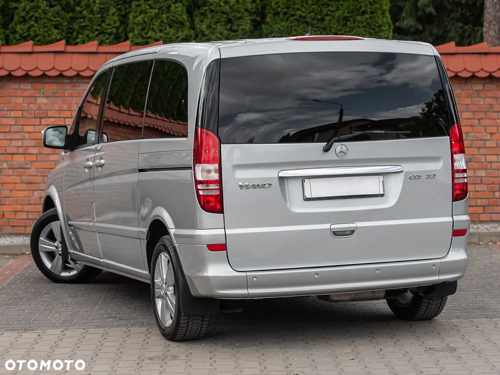 Mercedes-Benz Viano - 6