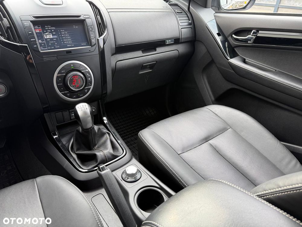 Isuzu D-Max 1.9 DC Shiro - 11
