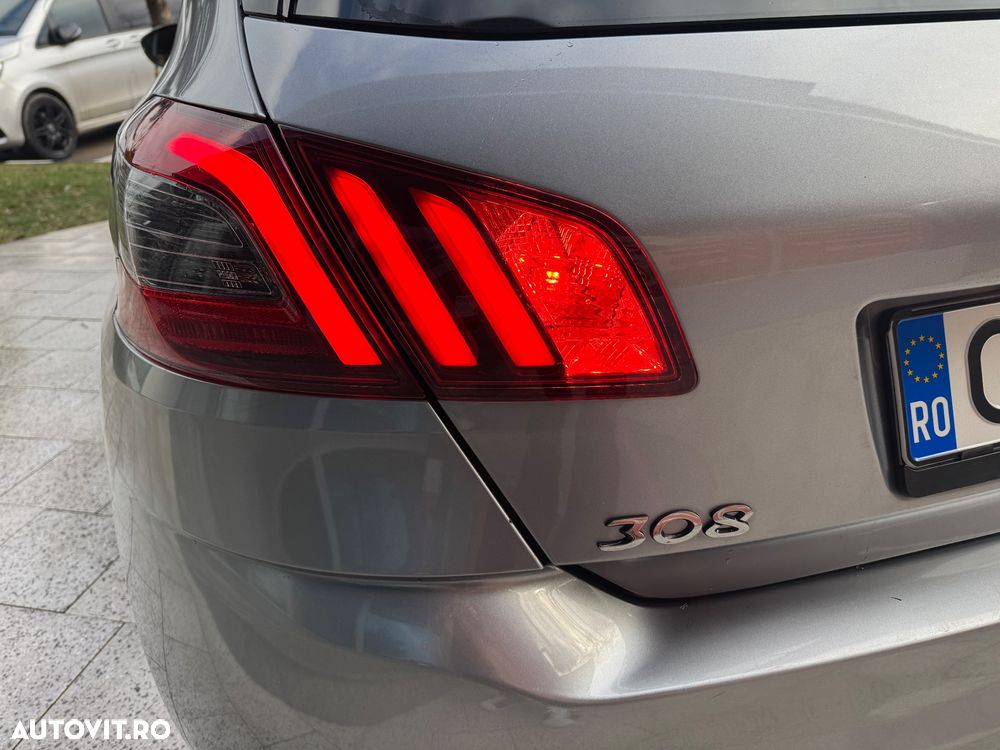 Peugeot 308 BlueHDi FAP 130 Stop & Start Style - 22