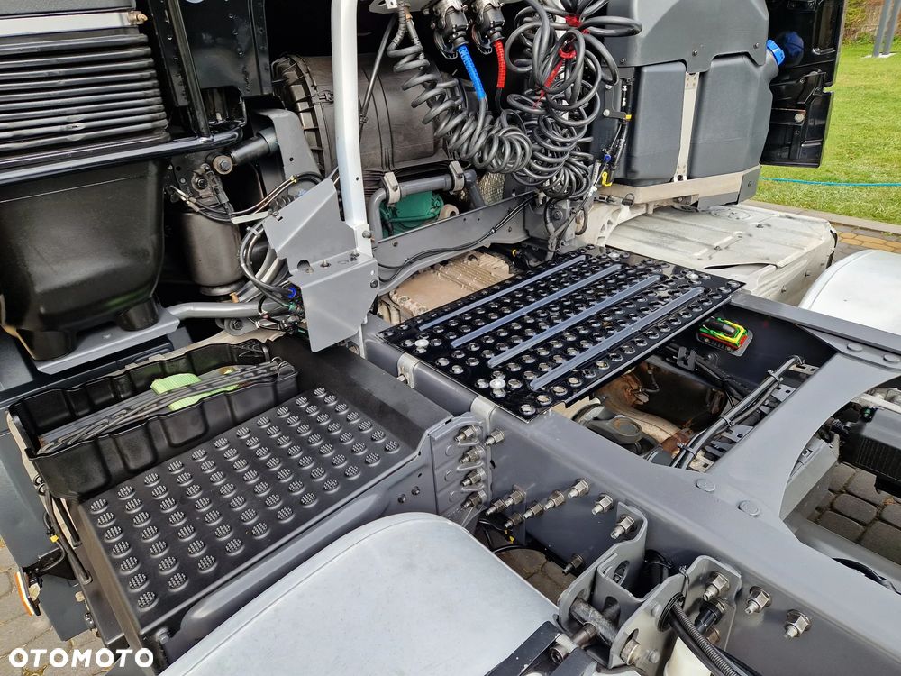Volvo FH5 500 I-SAVE XXL ACC / MEGA / LOW DECK /  BOGATA WERSJA / JAK NOWY - 14
