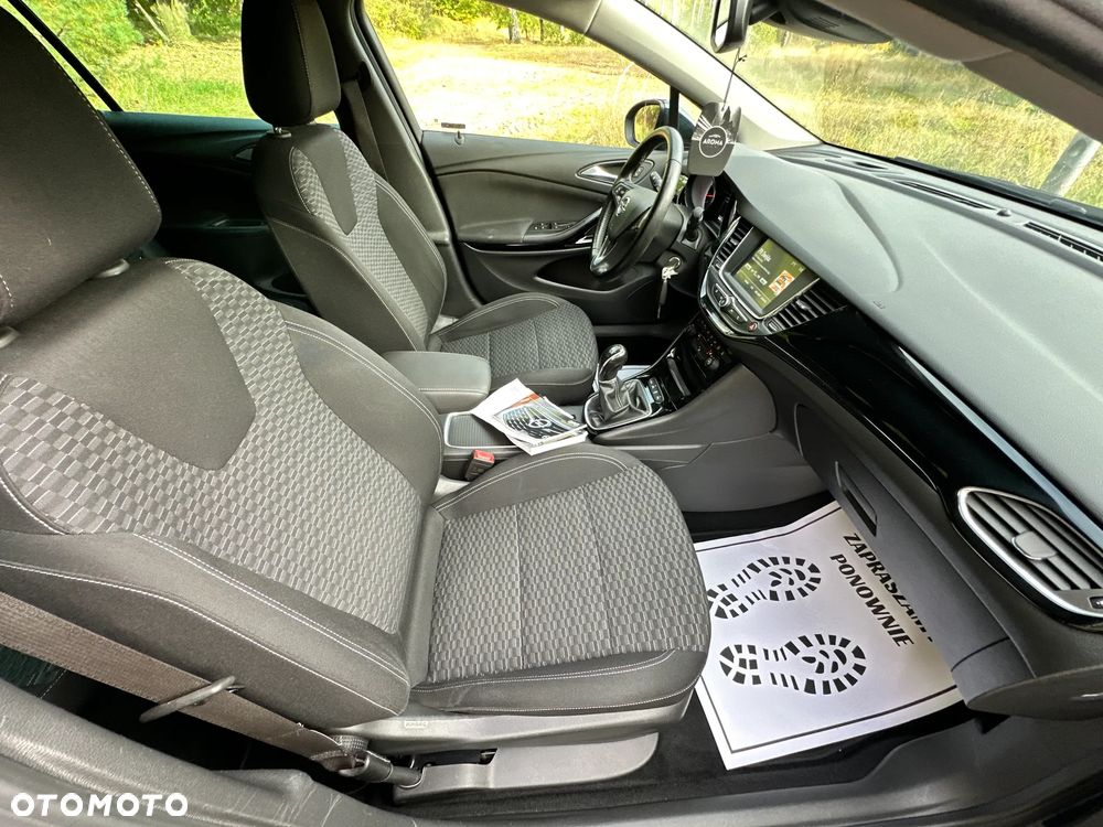 Opel Astra 1.4 Turbo Start/Stop Dynamic - 29