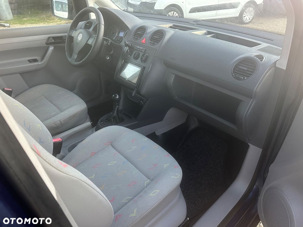 Volkswagen Caddy - 14