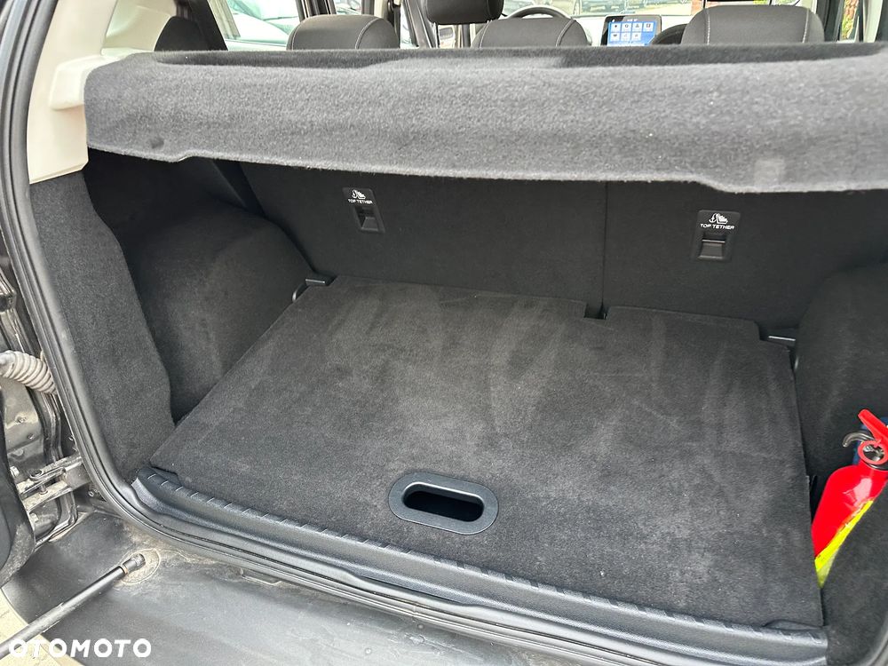 Ford EcoSport - 26