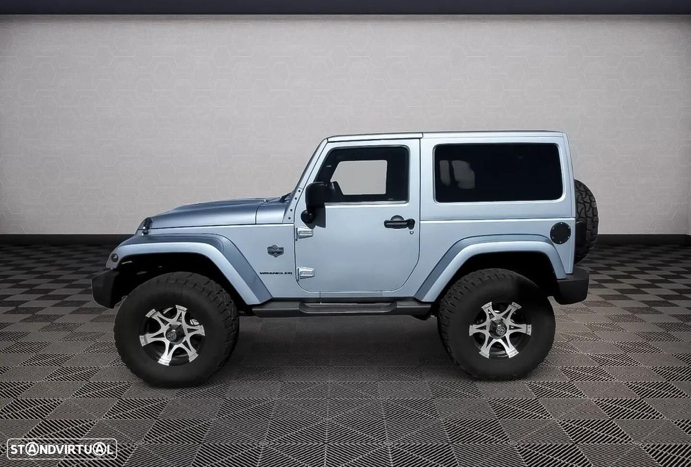 Jeep Wrangler - 5