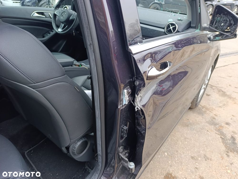 Mercedes-Benz Klasa B 250 4Matic 7G-DCT - 12