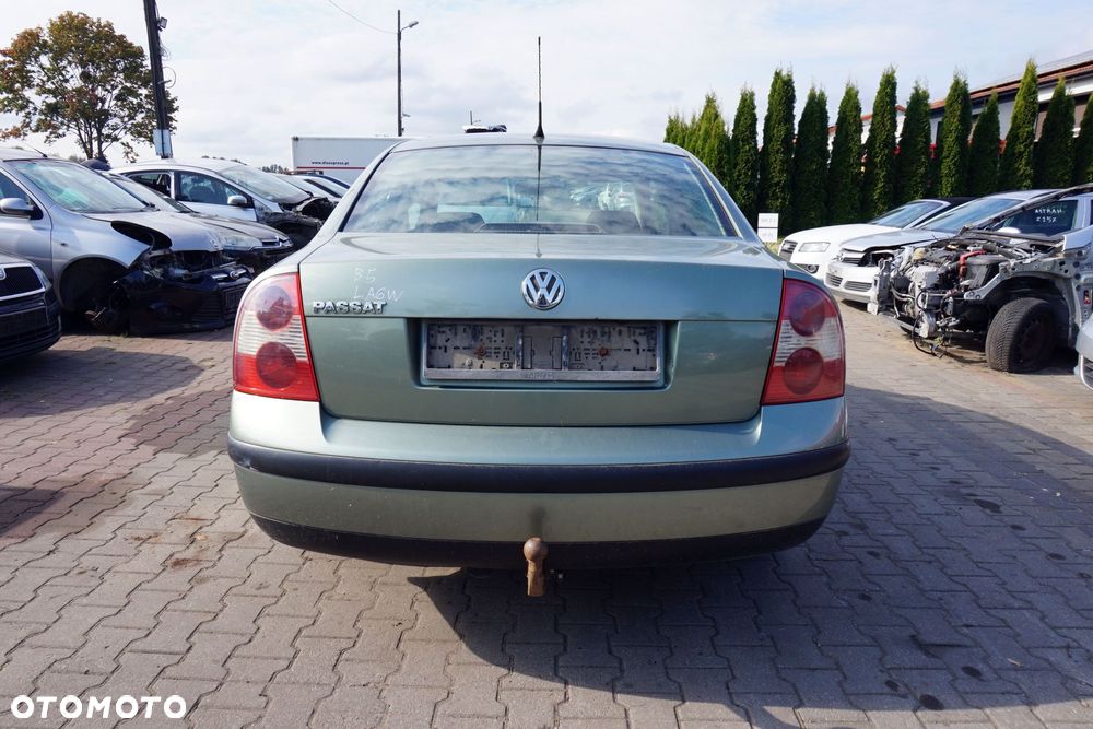 VOLKSWAGEN PASSAT B5 LIFT SEDAN 2002 LA6W 1.6 8V ALZ 102KM DVP ZIELONY FRESCO na części - 4