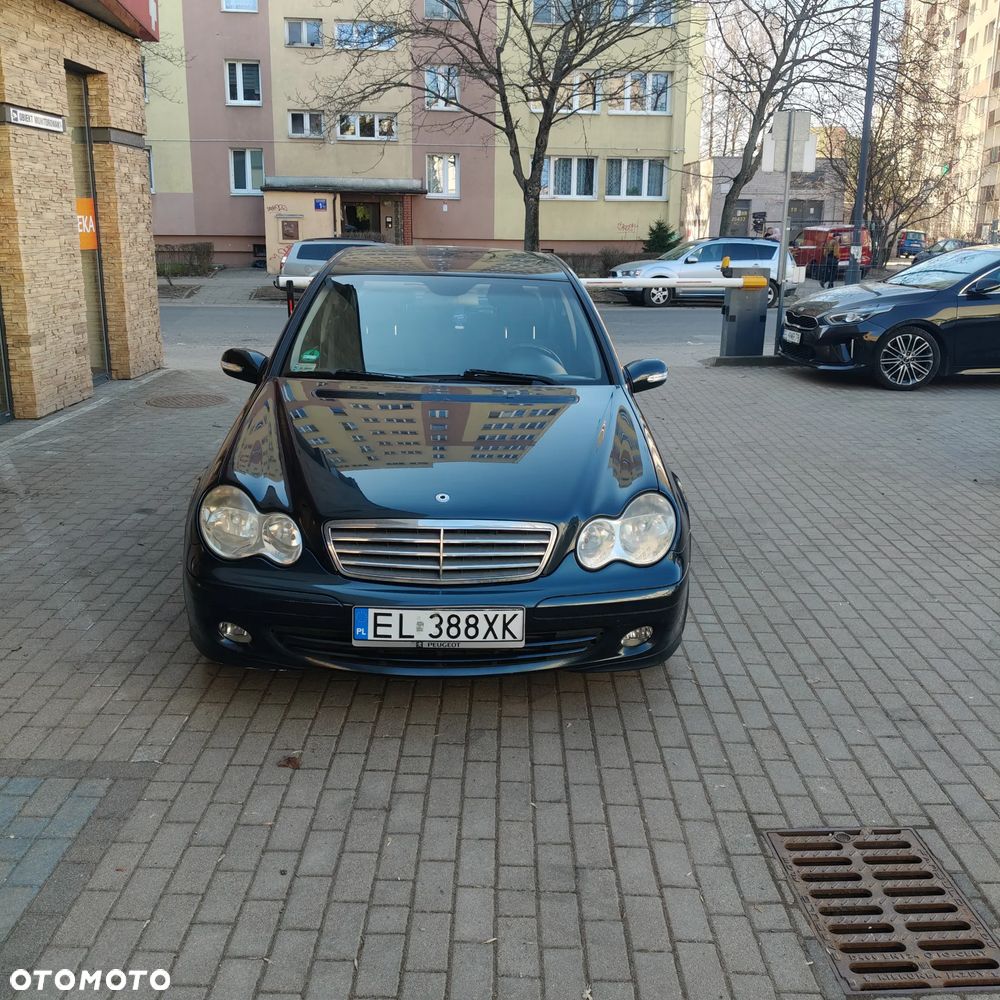 Mercedes-Benz Klasa C 200 CDI Classic - 3